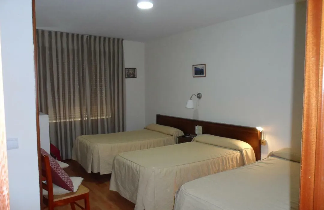 Hostal Coruña-1