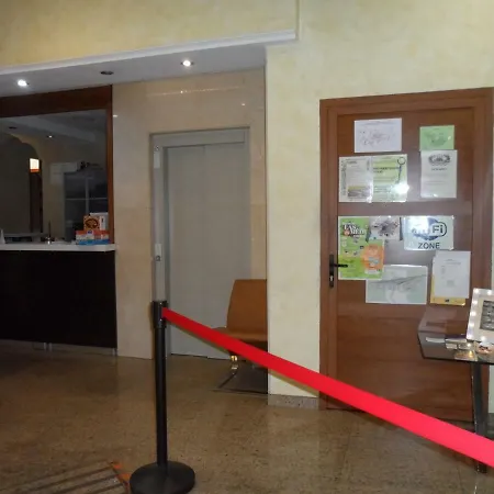 Hostal Coruña-3